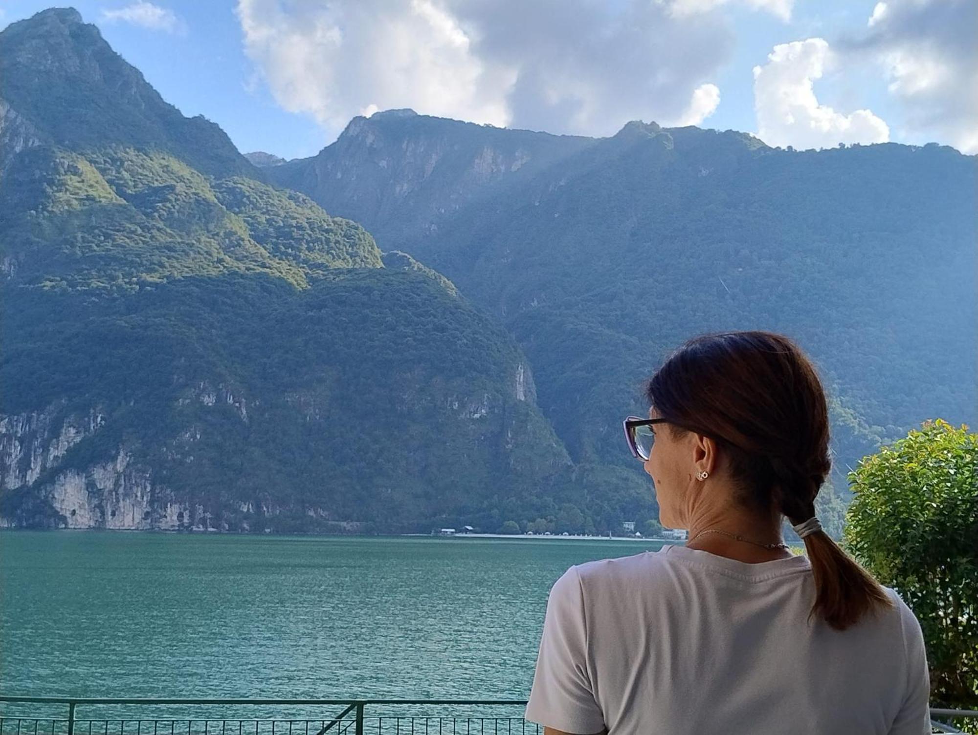 Lake Como Casa La Rosa อับบาเดีย ลาเรียนา ภายนอก รูปภาพ