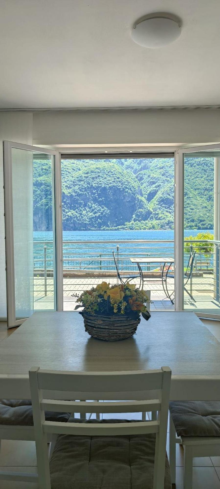 Lake Como Casa La Rosa อับบาเดีย ลาเรียนา ภายนอก รูปภาพ